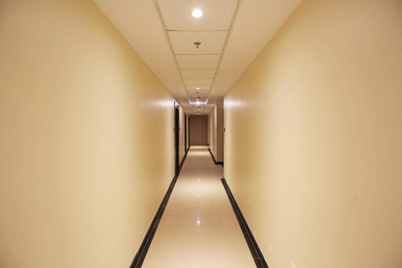 Hotel Golden Orchid Бхубанешвара Экстерьер фото