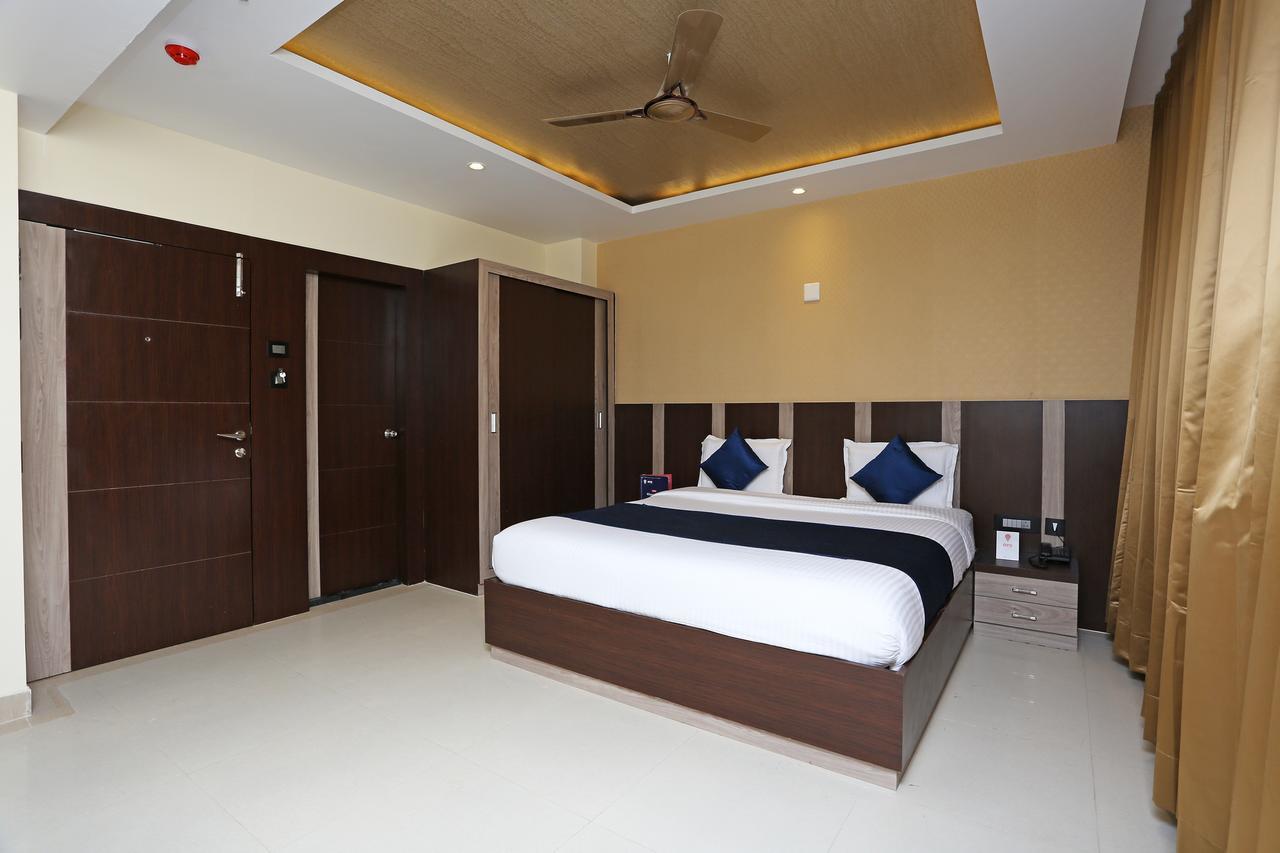 Hotel Golden Orchid Бхубанешвара Экстерьер фото